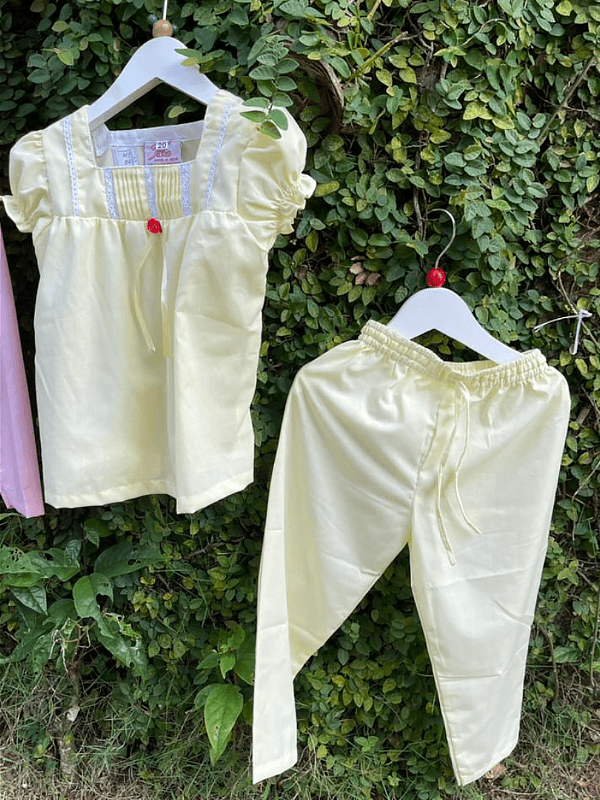 MUMMY AND ME - Yellow colour PASTEL PYJAMA SET FOR LITTLE GIRLS - www.indiancart.com.au - Nightgowns - - www.indiancart.com.au