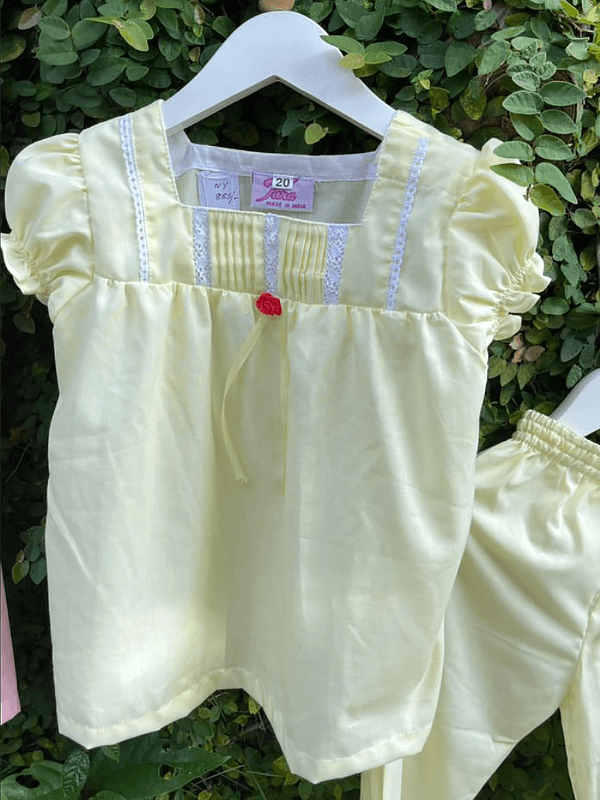 MUMMY AND ME - Yellow colour PASTEL PYJAMA SET FOR LITTLE GIRLS - www.indiancart.com.au - Nightgowns - - www.indiancart.com.au